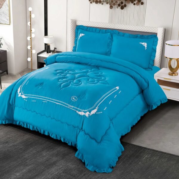 Luxury Towel Embroidery Quilted Bedspread Set