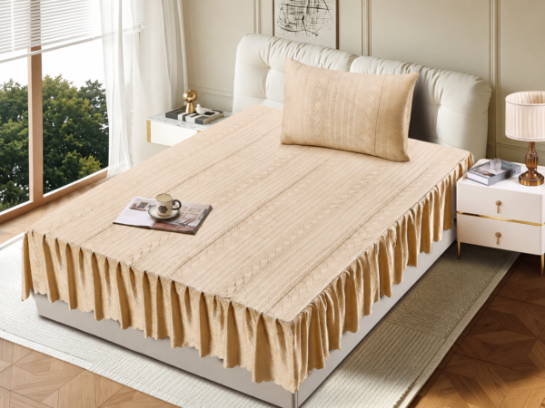 1 2-Piece Crystal Velvet Jacquard Bed Skirt Set