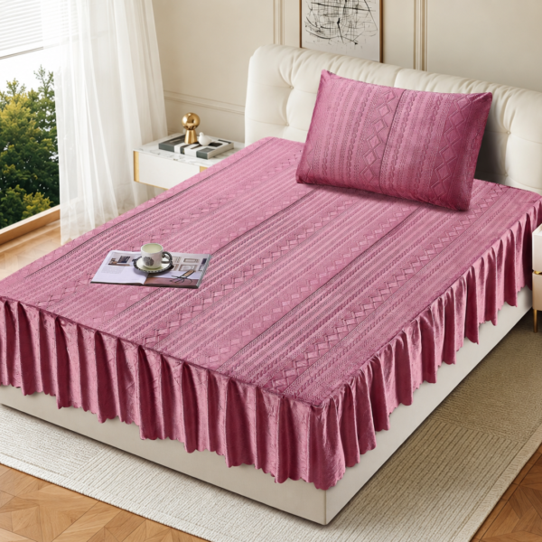 2-Piece Crystal Velvet Jacquard Bed Skirt Set