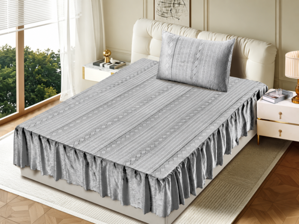 8 2-Piece Crystal Velvet Jacquard Bed Skirt Set
